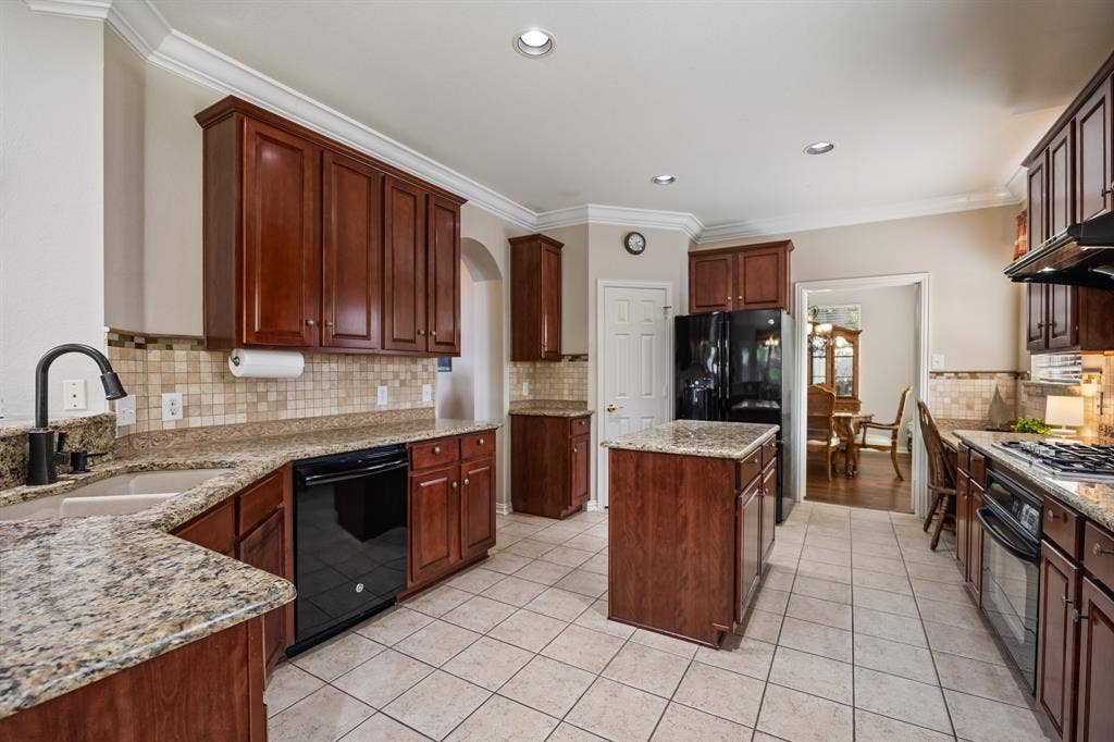 1501 Weathered Wood Lane, Garland, TX 75040 1501 Weathered Wood Lane, Garland, TX 75040