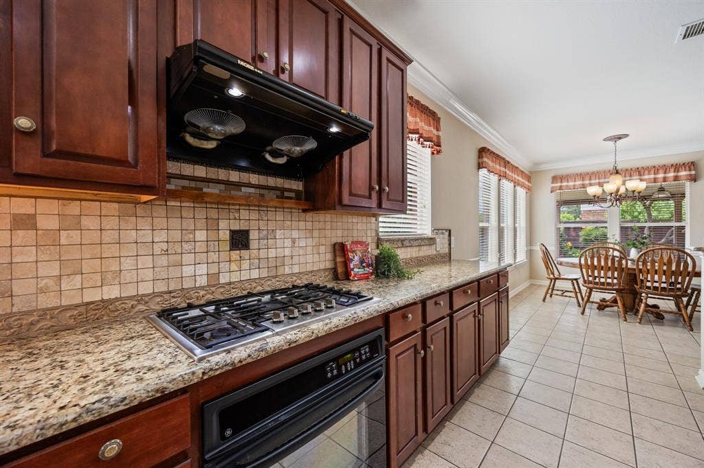 1501 Weathered Wood Lane, Garland, TX 75040 1501 Weathered Wood Lane, Garland, TX 75040