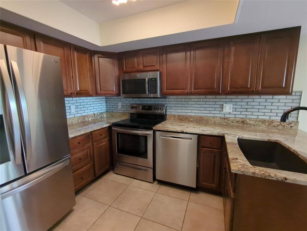 14151 Montfort Drive, #305, Dallas, TX 75254 14151 Montfort Drive, #305, Dallas, TX 75254