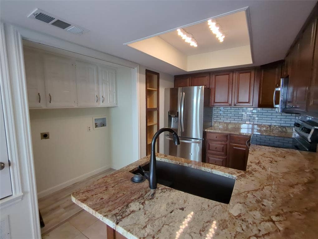 14151 Montfort Drive, #305, Dallas, TX 75254 14151 Montfort Drive, #305, Dallas, TX 75254