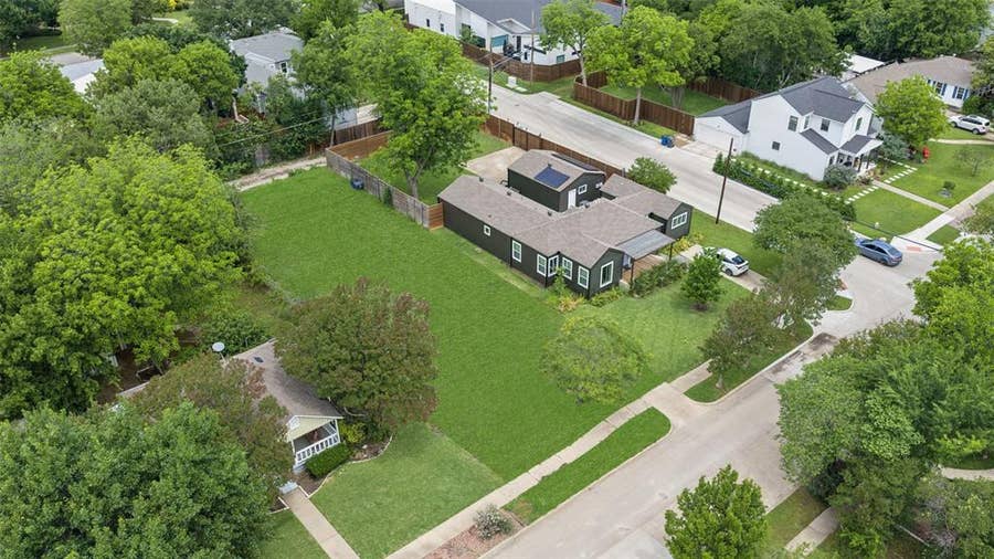 Property photo for 8819 Redondo Drive, Dallas, TX