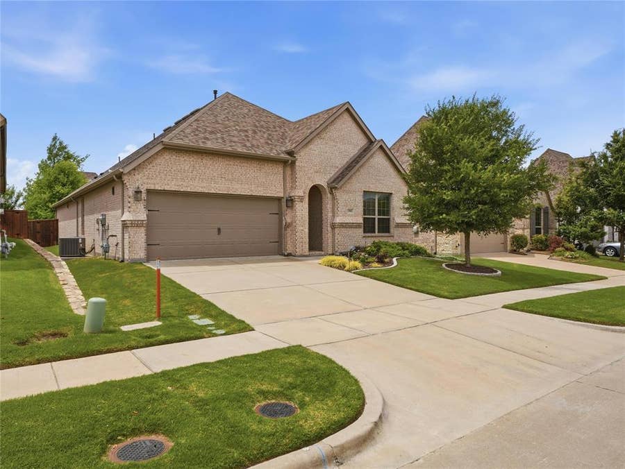 Property photo for 3905 Ironbark Way, McKinney, TX