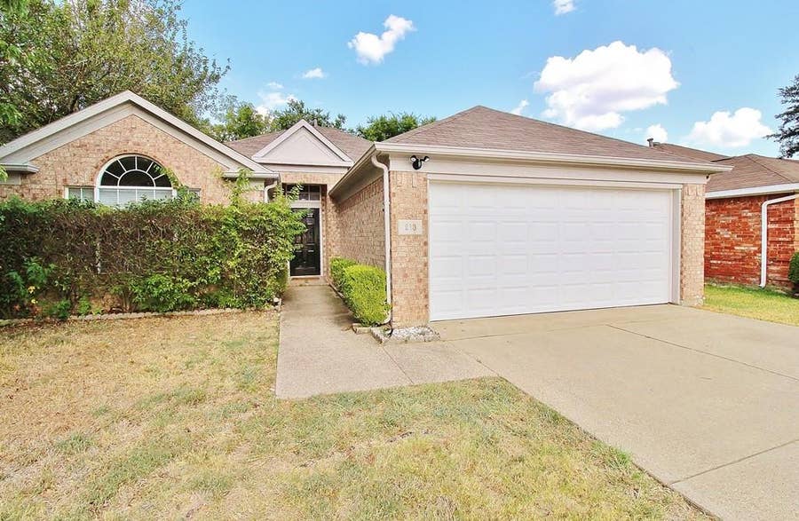 Property photo for 210 Ridgecrest Drive, Cedar Hill, TX