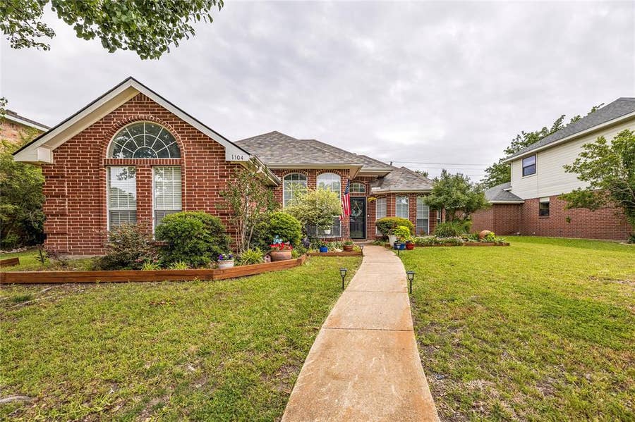 Property photo for 1104 Old Knoll Drive, Wylie, TX