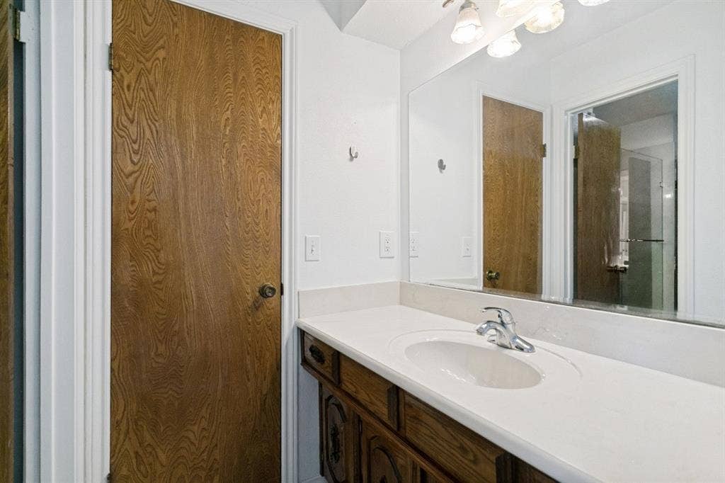 2004 Tampico Drive, Plano, TX 75075 2004 Tampico Drive, Plano, TX 75075