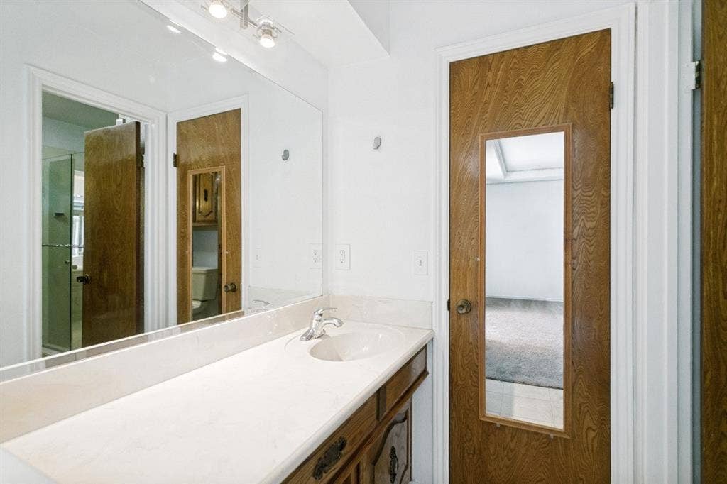 2004 Tampico Drive, Plano, TX 75075 2004 Tampico Drive, Plano, TX 75075