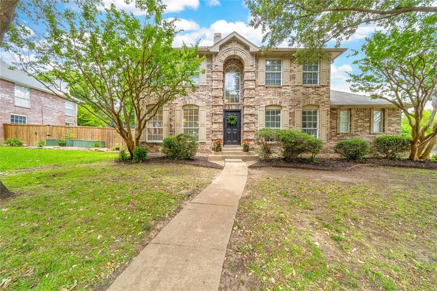 Property photo for 1023 Monroe Street, Allen, TX