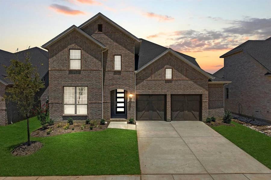 Property photo for 1009 Malachite Way, Oak Point, TX