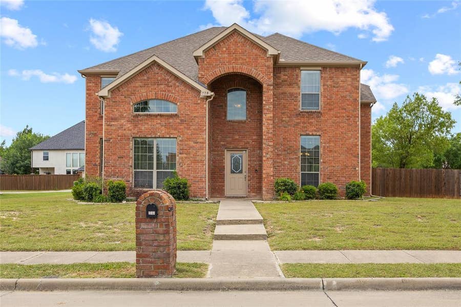 Property photo for 779 River Rock Lane, Rockwall, TX