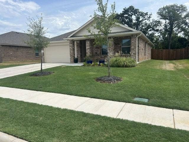 Property photo for 333 Lubbock Drive, Azle, TX
