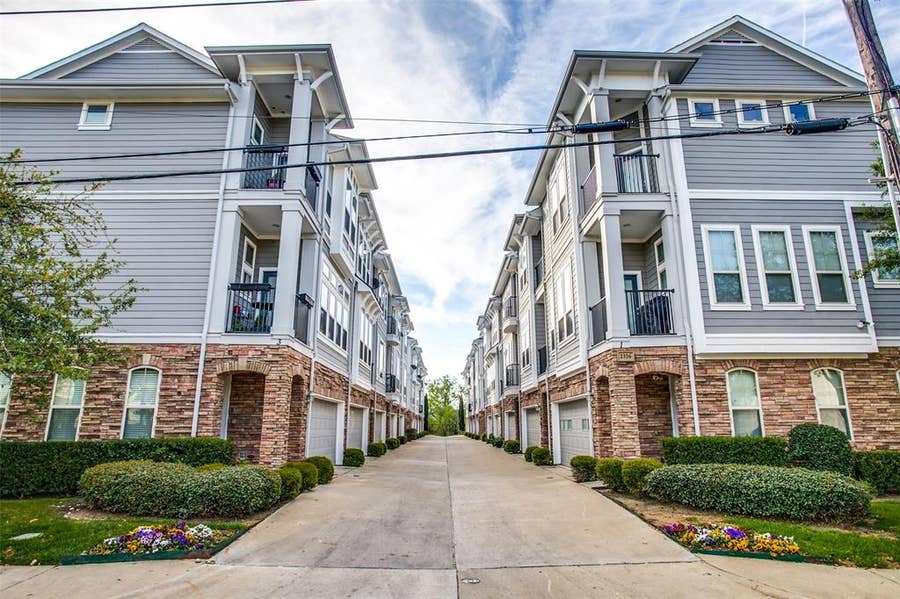 Property photo for 2326 Stutz Drive, #117, Dallas, TX