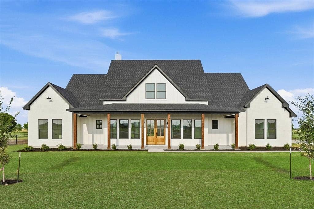 7289 Christina Court, Krum, TX 76249 7289 Christina Court, Krum, TX 76249