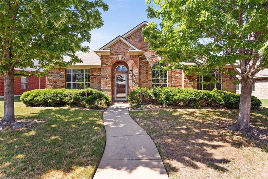 Property photo for 1819 Olympia Drive, Allen, TX