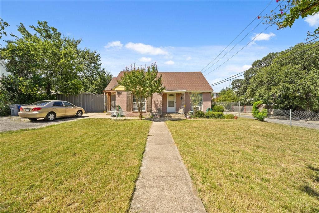7225 Mohawk Drive, Dallas, TX 75235 7225 Mohawk Drive, Dallas, TX 75235