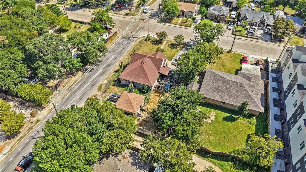 7225 Mohawk Drive, Dallas, TX 75235 7225 Mohawk Drive, Dallas, TX 75235
