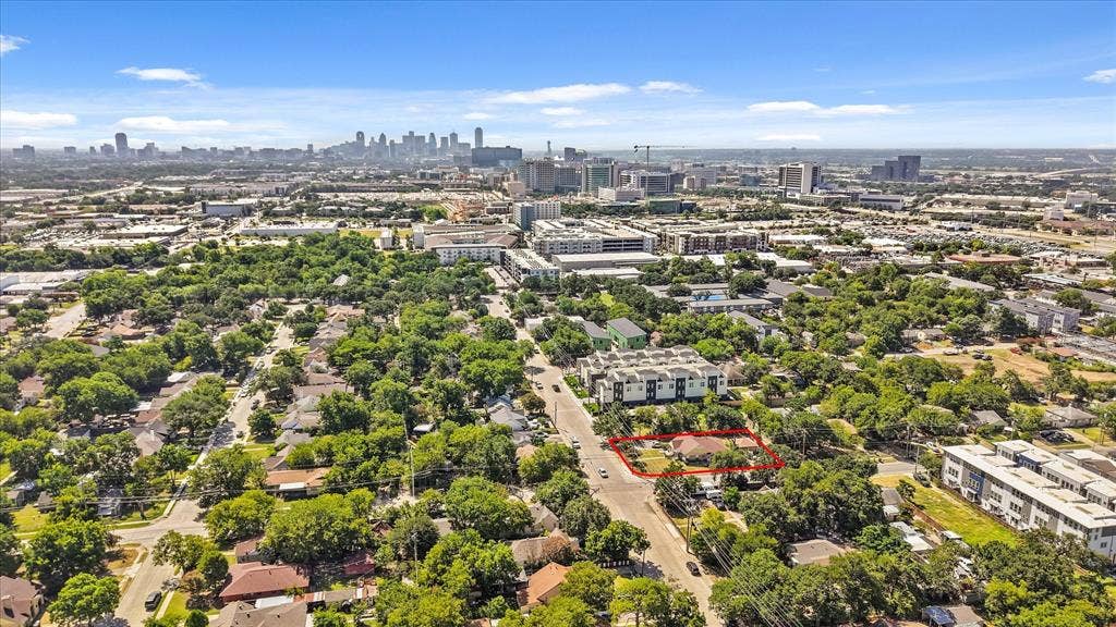 7225 Mohawk Drive, Dallas, TX 75235 7225 Mohawk Drive, Dallas, TX 75235