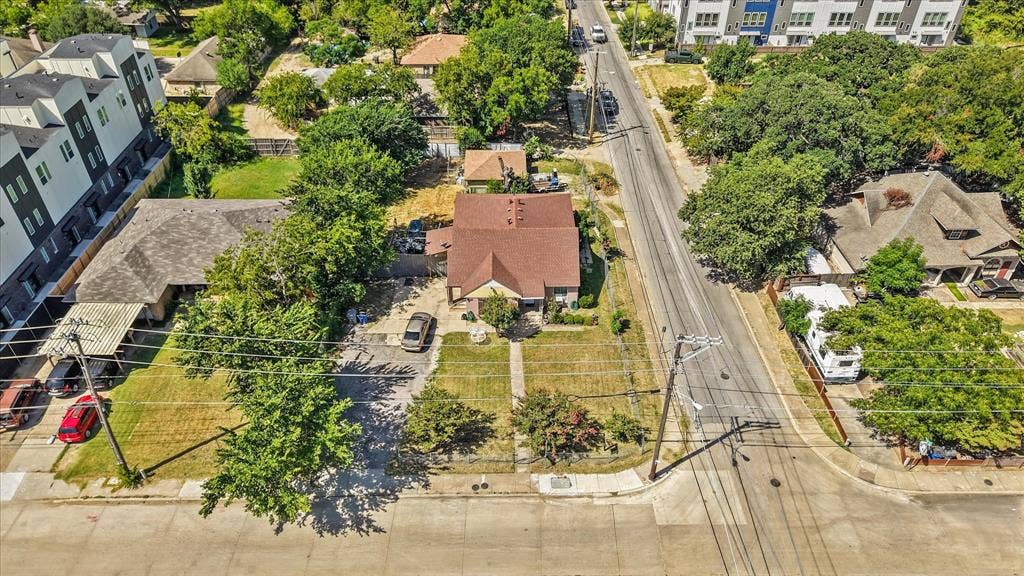 7225 Mohawk Drive, Dallas, TX 75235 7225 Mohawk Drive, Dallas, TX 75235