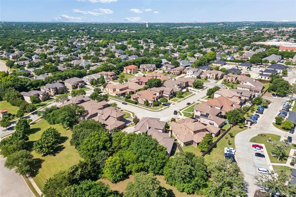 125 Audrey Drive, Keller, TX 76248 125 Audrey Drive, Keller, TX 76248