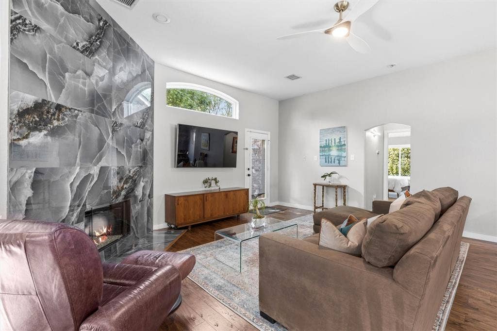 5124 Forest Lawn Drive, McKinney, TX 75071 5124 Forest Lawn Drive, McKinney, TX 75071