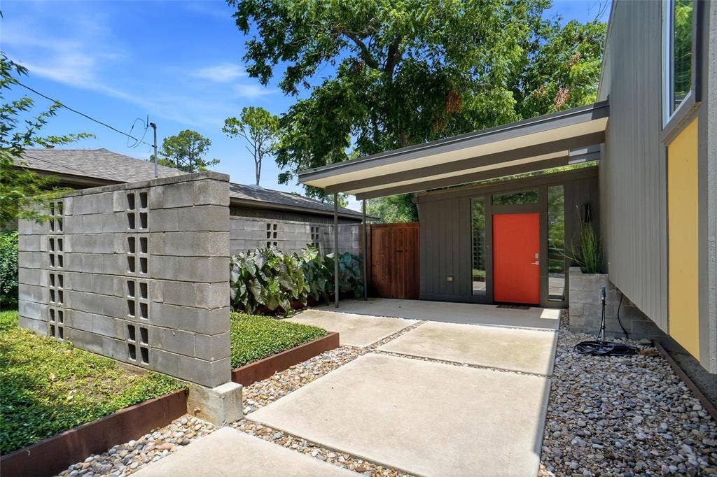 1403 Kendolph Drive, Denton, TX 76205