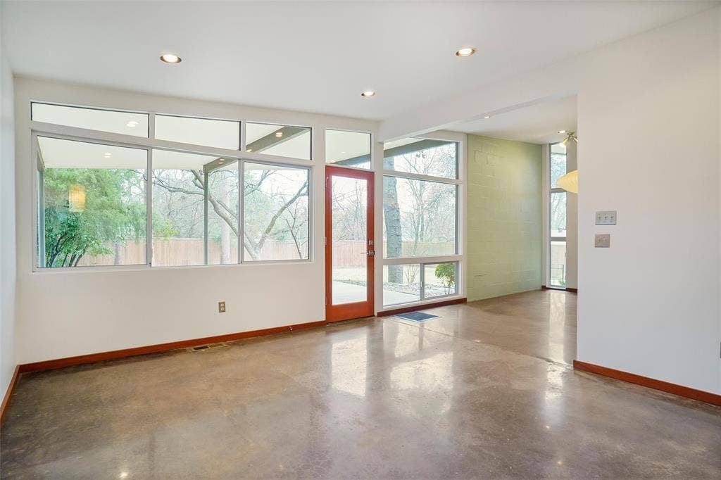 1403 Kendolph Drive, Denton, TX 76205