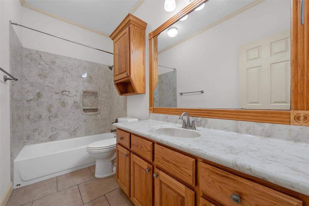 1305 Buffalo Pass, Woodway, TX 76712 1305 Buffalo Pass, Woodway, TX 76712