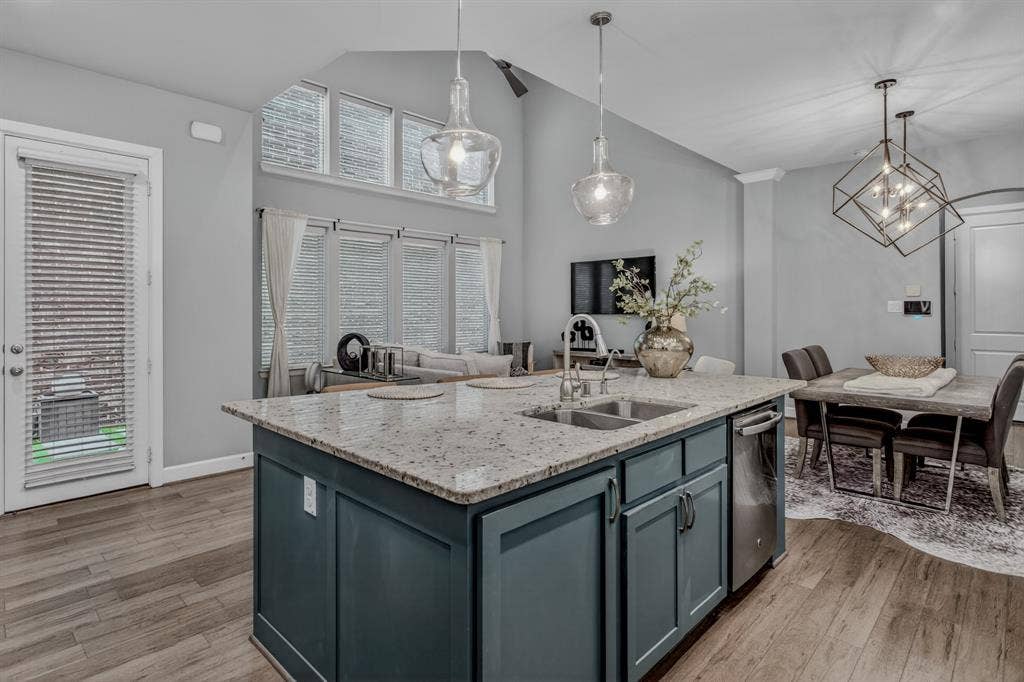6301 Millie Way, McKinney, TX 75070 6301 Millie Way, McKinney, TX 75070