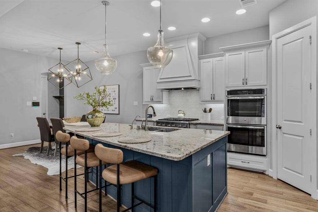 6301 Millie Way, McKinney, TX 75070 Spacious and modern kitchen with ample prep space