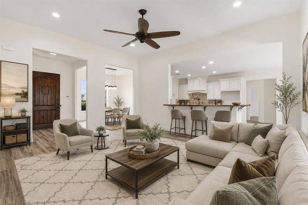 544 Hubbard Circle, Nevada, TX 75173 Virtually Staged
