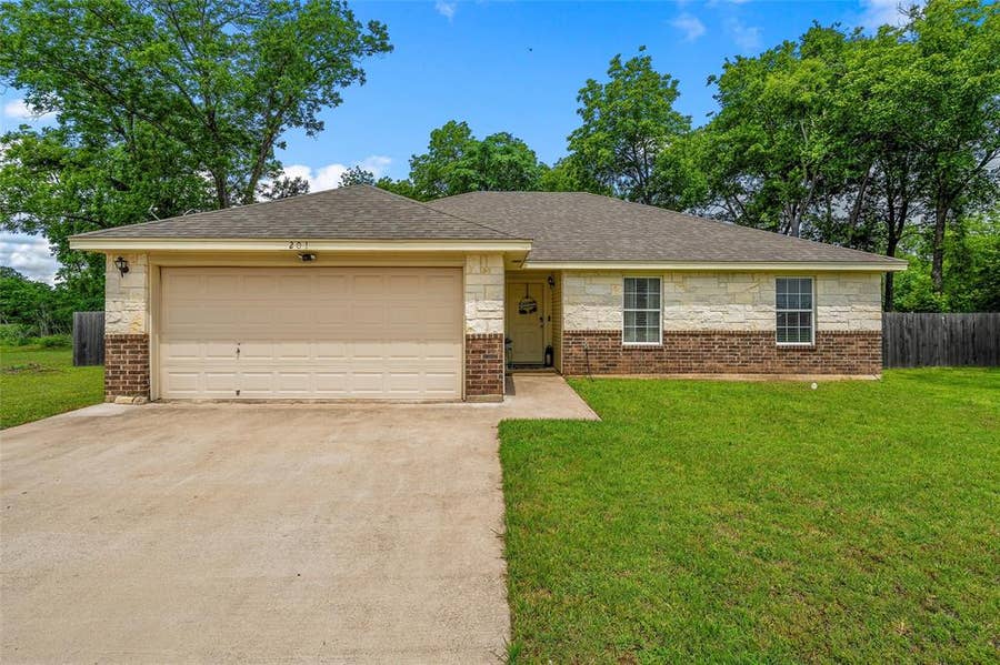 Property photo for 201 Woodland Boulevard, Bellmead, TX