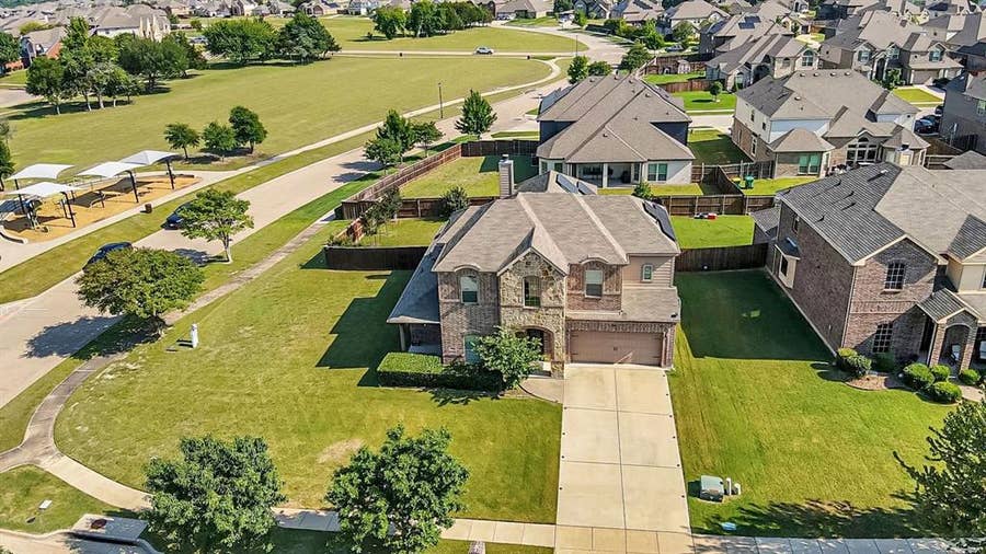Property photo for 1534 Trail Ridge Drive, Cedar Hill, TX