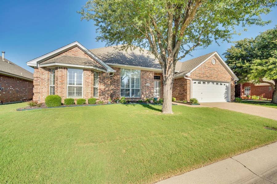 Property photo for 1115 Cresthaven Drive, #13, Cedar Hill, TX