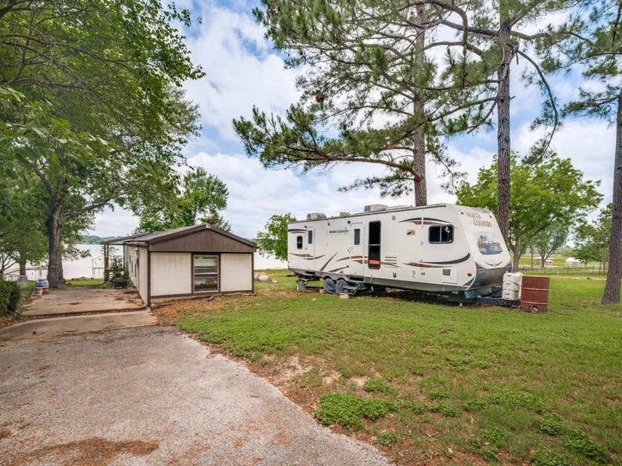 Property photo for 117 Prairie Drive, Mabank, TX