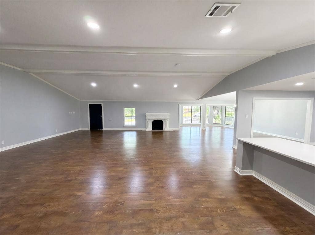 11083 Erhard Drive, Dallas, TX 75228 11083 Erhard Drive, Dallas, TX 75228