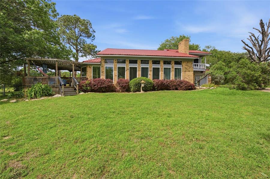 Property photo for 115 Imperial Drive, Mabank, TX