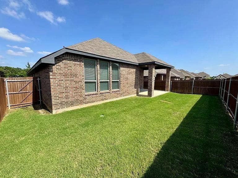 429 Cooper Street, Argyle, TX 76226 429 Cooper Street, Argyle, TX 76226