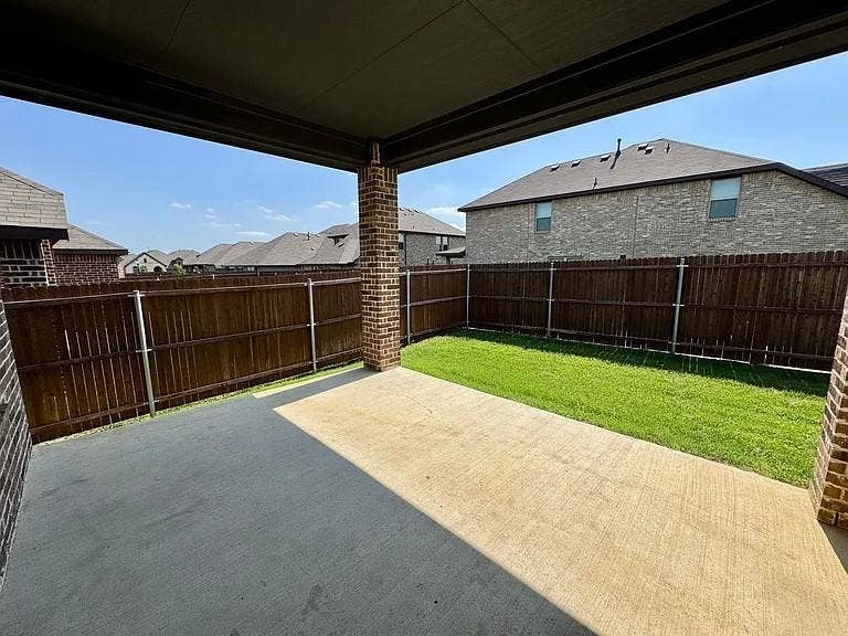 429 Cooper Street, Argyle, TX 76226 429 Cooper Street, Argyle, TX 76226