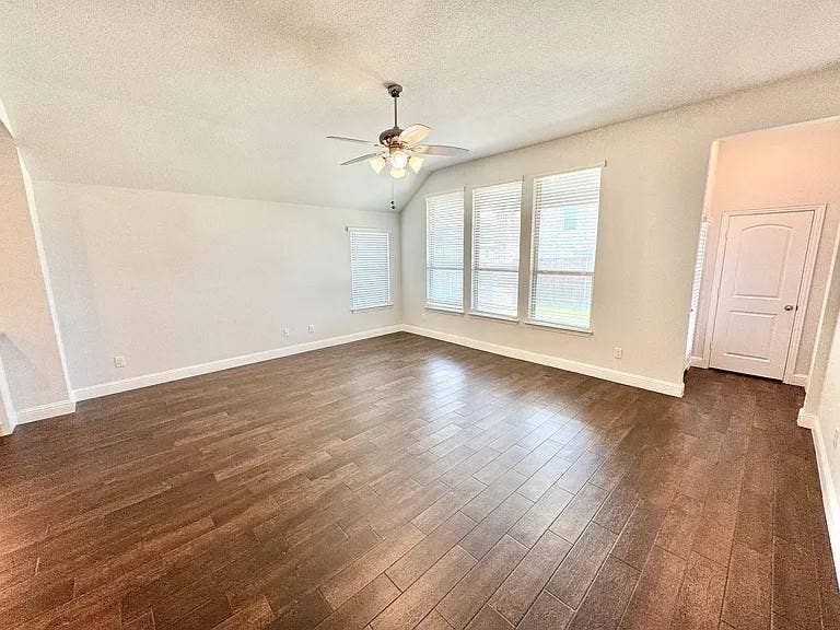 429 Cooper Street, Argyle, TX 76226 429 Cooper Street, Argyle, TX 76226