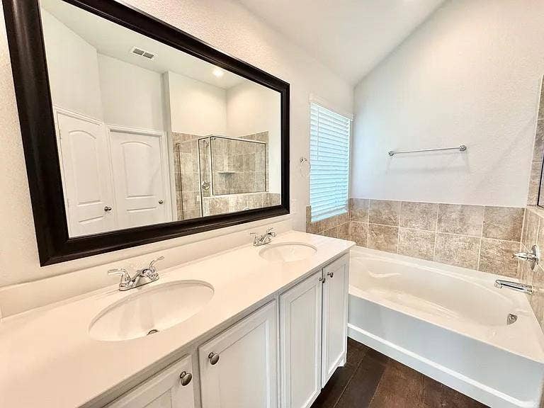 429 Cooper Street, Argyle, TX 76226 429 Cooper Street, Argyle, TX 76226
