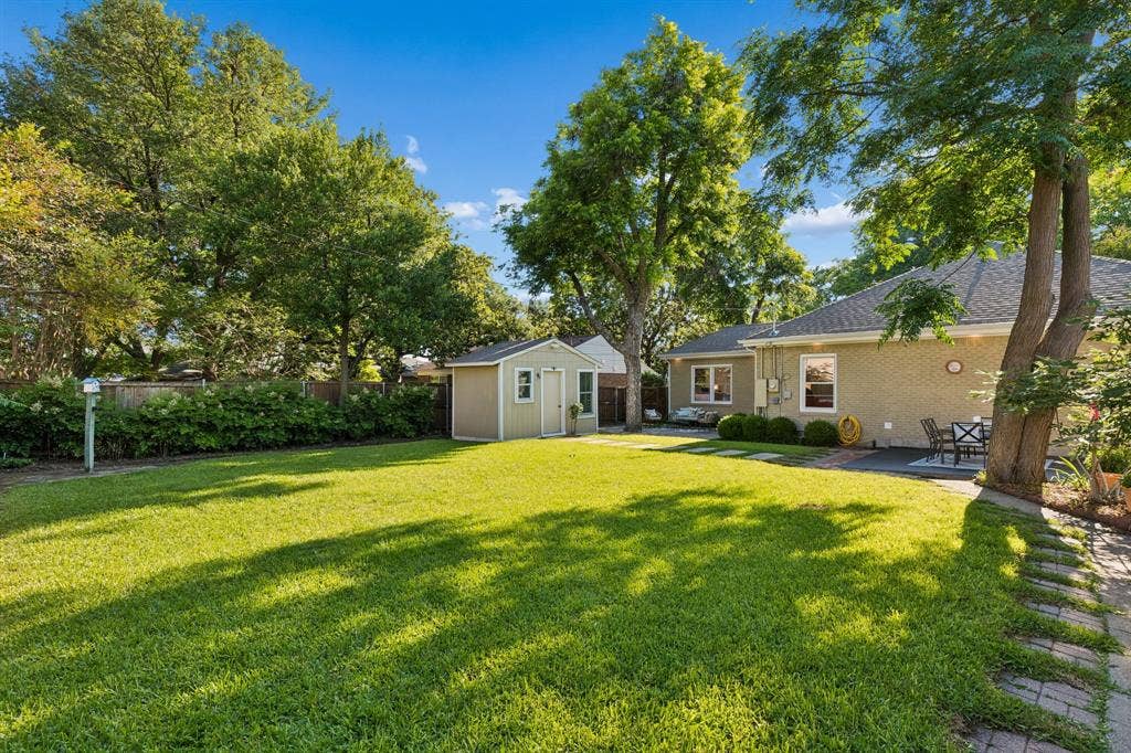 9966 Coppedge Lane, Dallas, TX 75220 9966 Coppedge Lane, Dallas, TX 75220