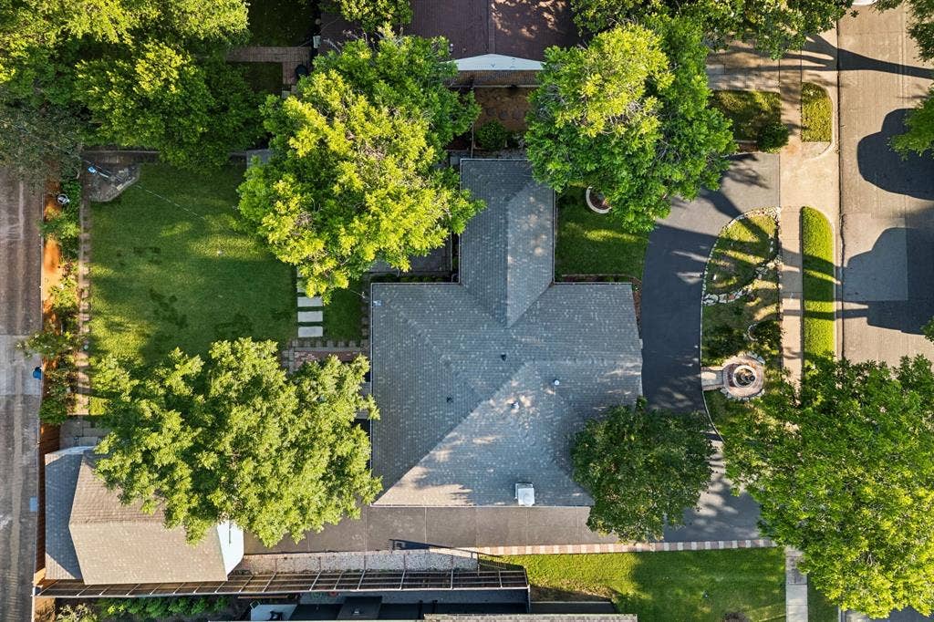 9966 Coppedge Lane, Dallas, TX 75220 9966 Coppedge Lane, Dallas, TX 75220