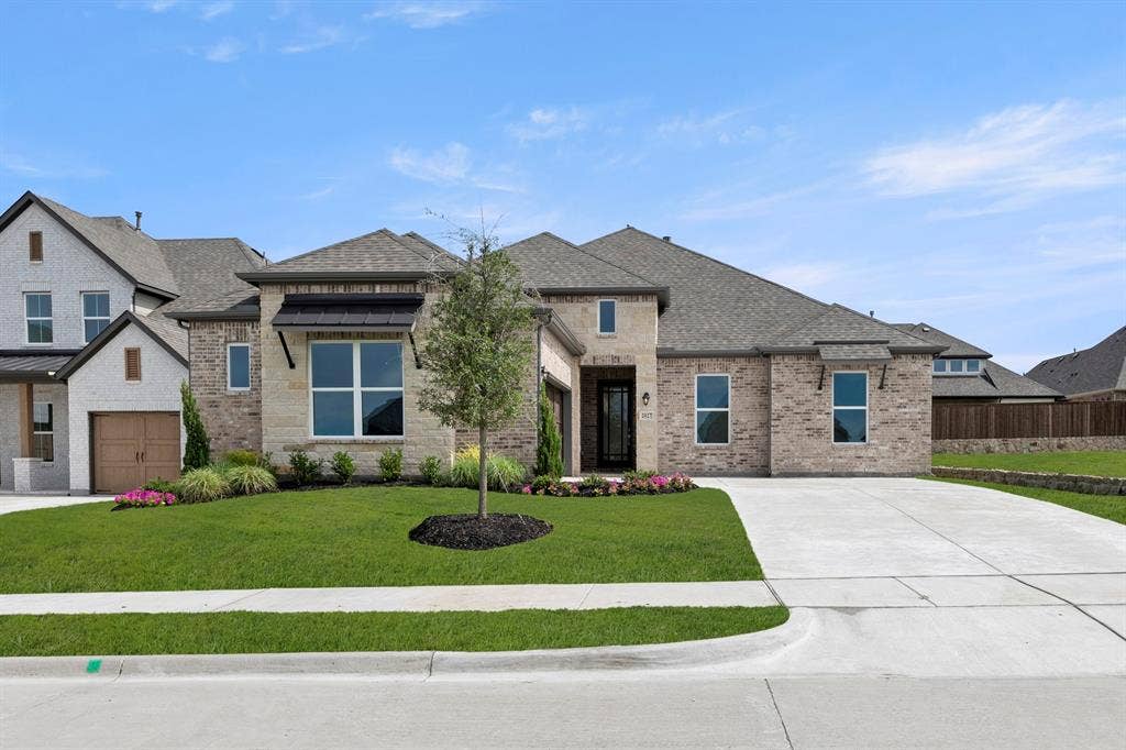 2027 Clairmount Drive, Rockwall, TX 75087 02. 2027 Clairmount - Front