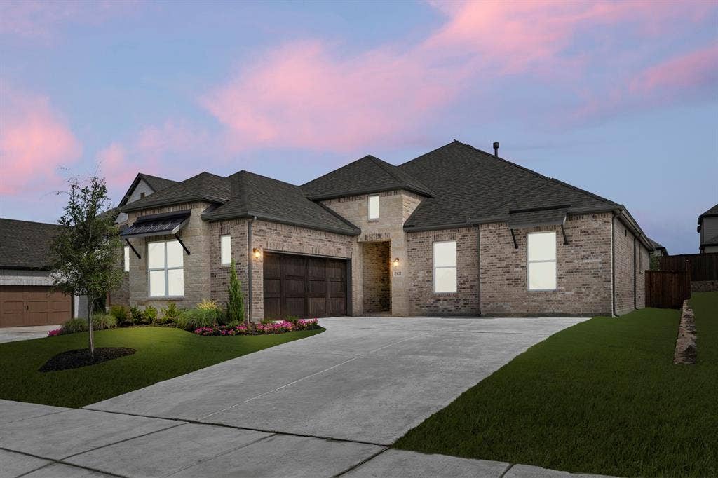 2027 Clairmount Drive, Rockwall, TX 75087 03. 2027 Clairmount - Twilight (2)