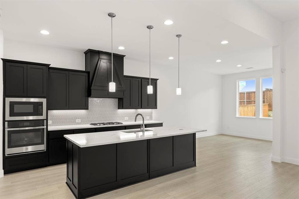 2027 Clairmount Drive, Rockwall, TX 75087 16. 2027 Clairmount - Kitchen (2)