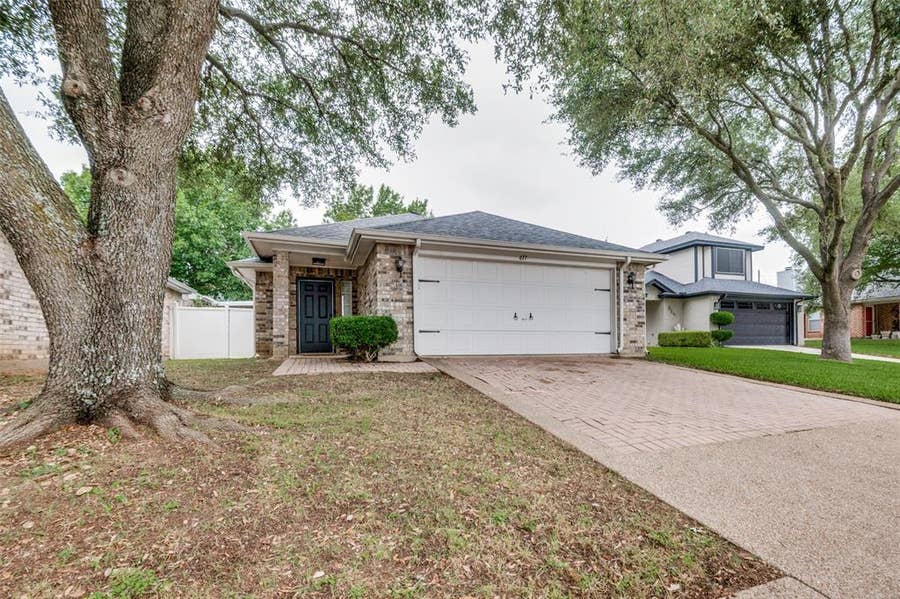 Property photo for 617 Alabaster Place, Cedar Hill, TX