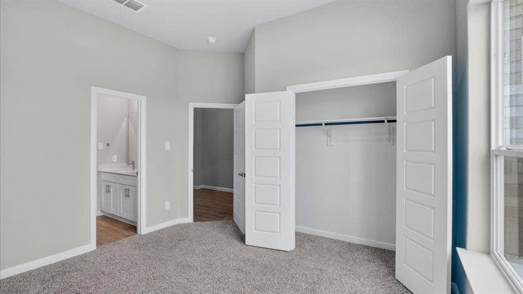 3285 GRAYTON Street, Grand Prairie, TX 76065 3285 GRAYTON Street, Grand Prairie, TX 76065