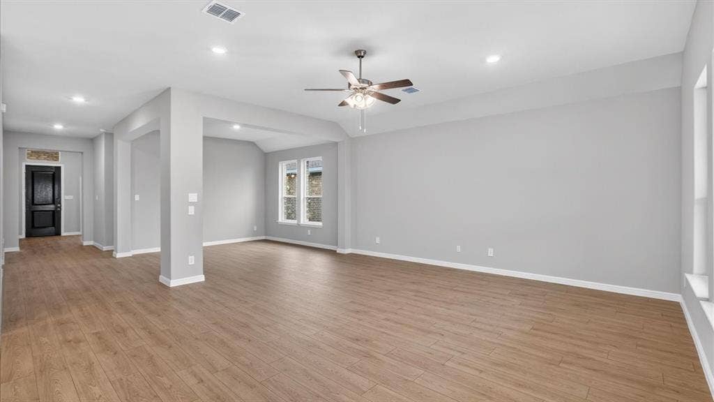 3285 GRAYTON Street, Grand Prairie, TX 76065 3285 GRAYTON Street, Grand Prairie, TX 76065