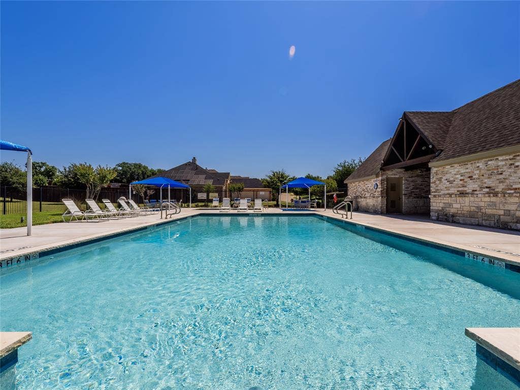 3023 Kiln Drive, Corinth, TX 76210