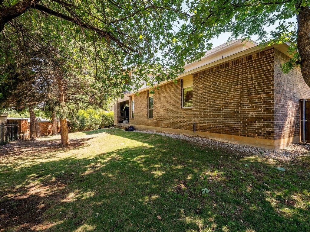 3023 Kiln Drive, Corinth, TX 76210