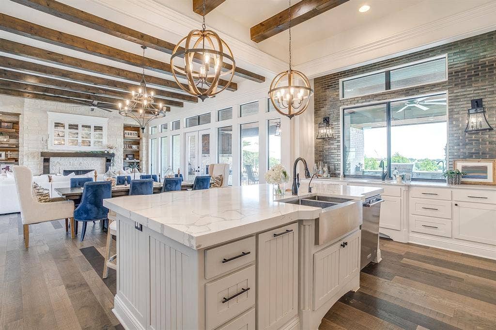 6372 Rigel Road, Godley, TX 76044 6372 Rigel Road, Godley, TX 76044